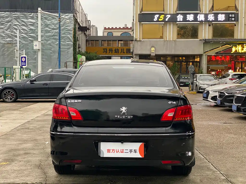 PEUGEOT 408 2013
