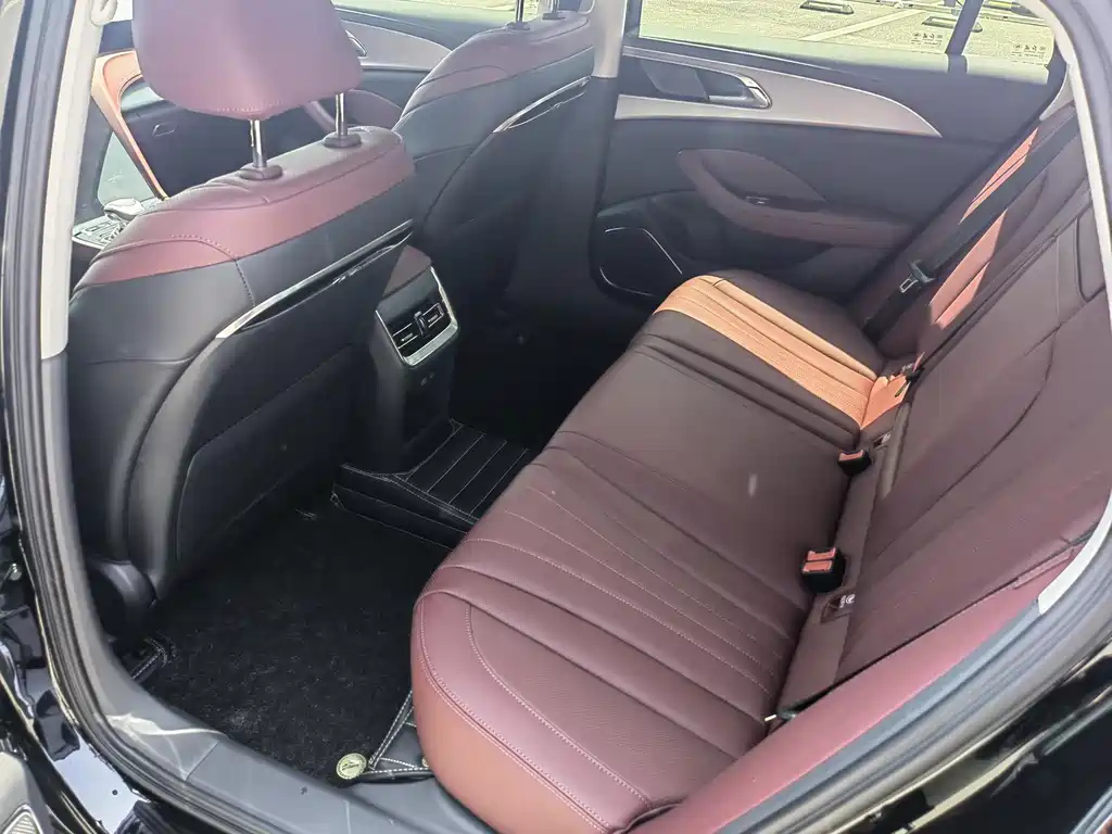HONGQI H5 2024