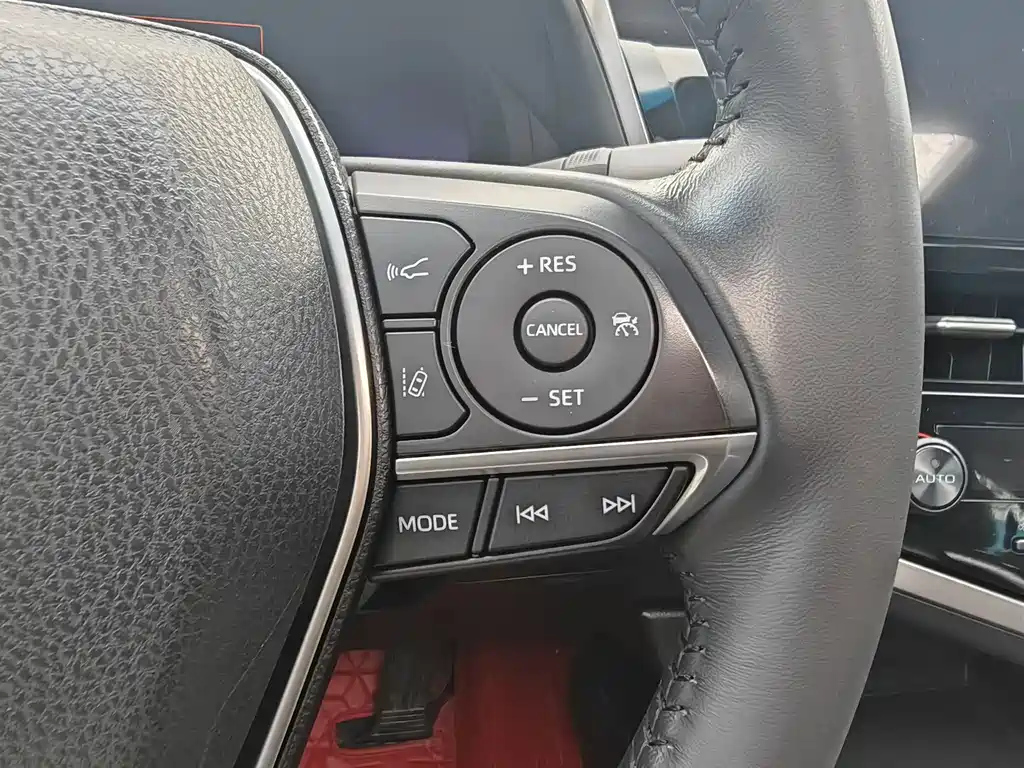 TOYOTA CAMRY 2022