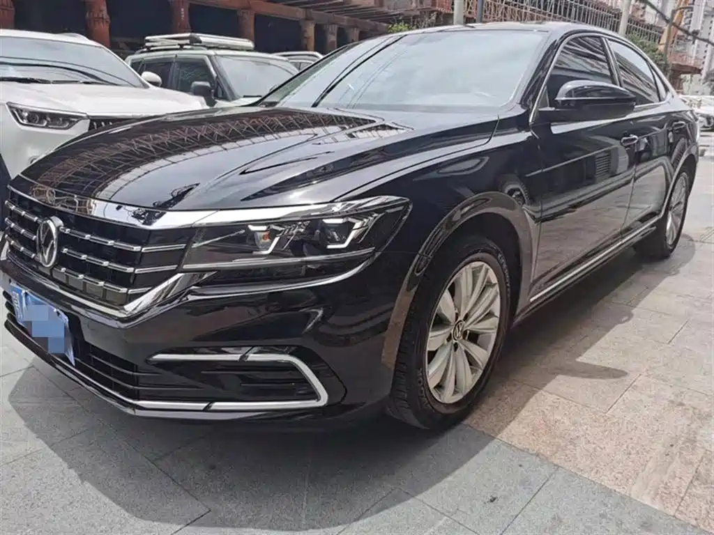 VOLKSWAGEN PASSAT 2021
