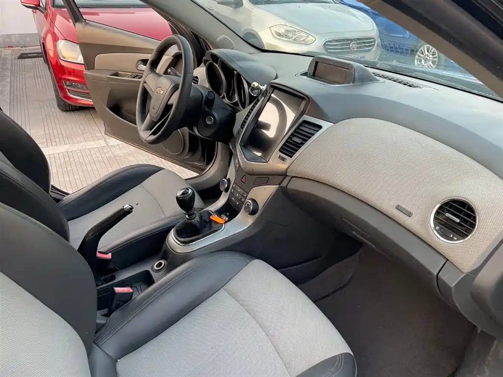 CHEVROLET CRUZE 2014