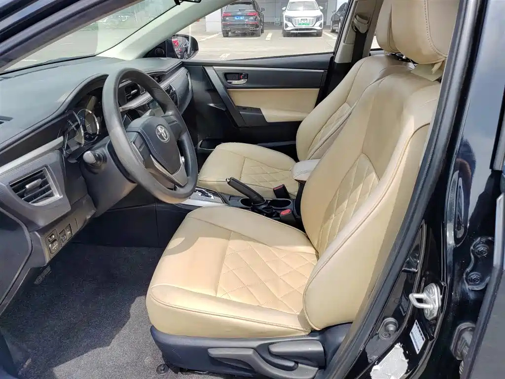 TOYOTA RALINK 2015