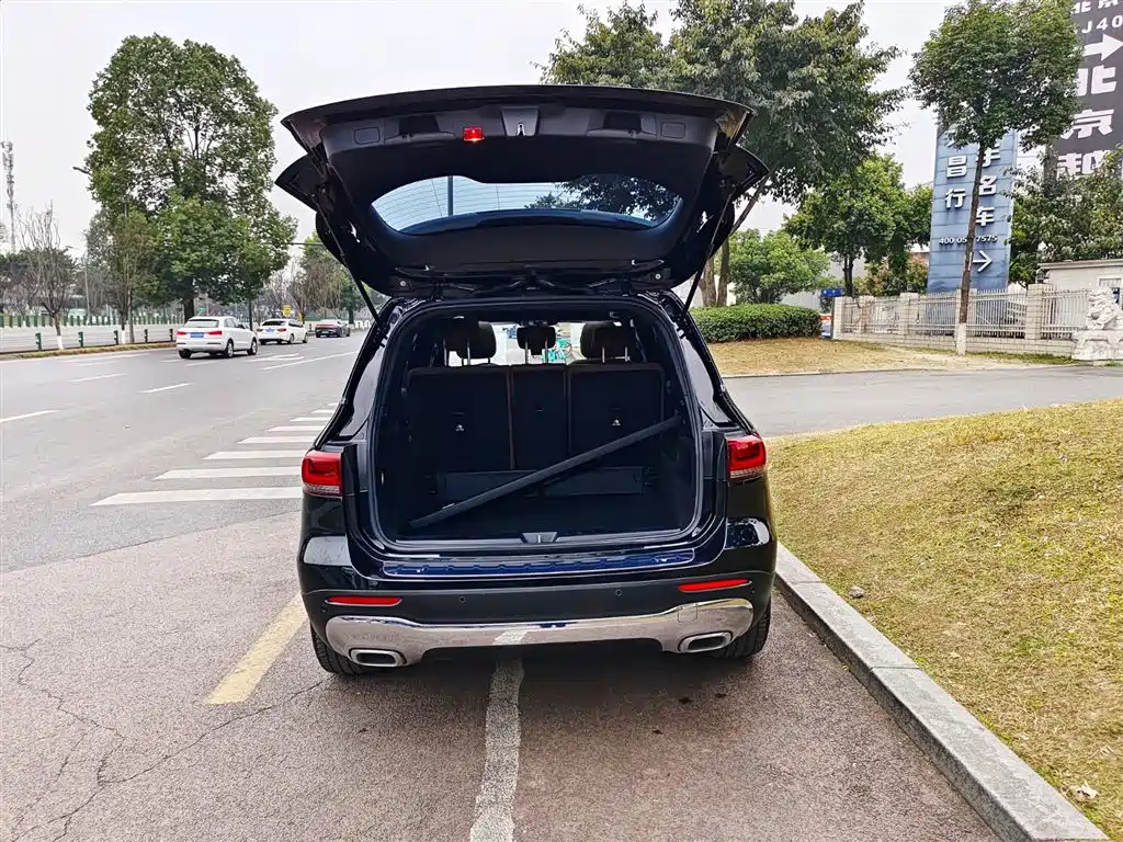 MERCEDES BENZ GLB 2020