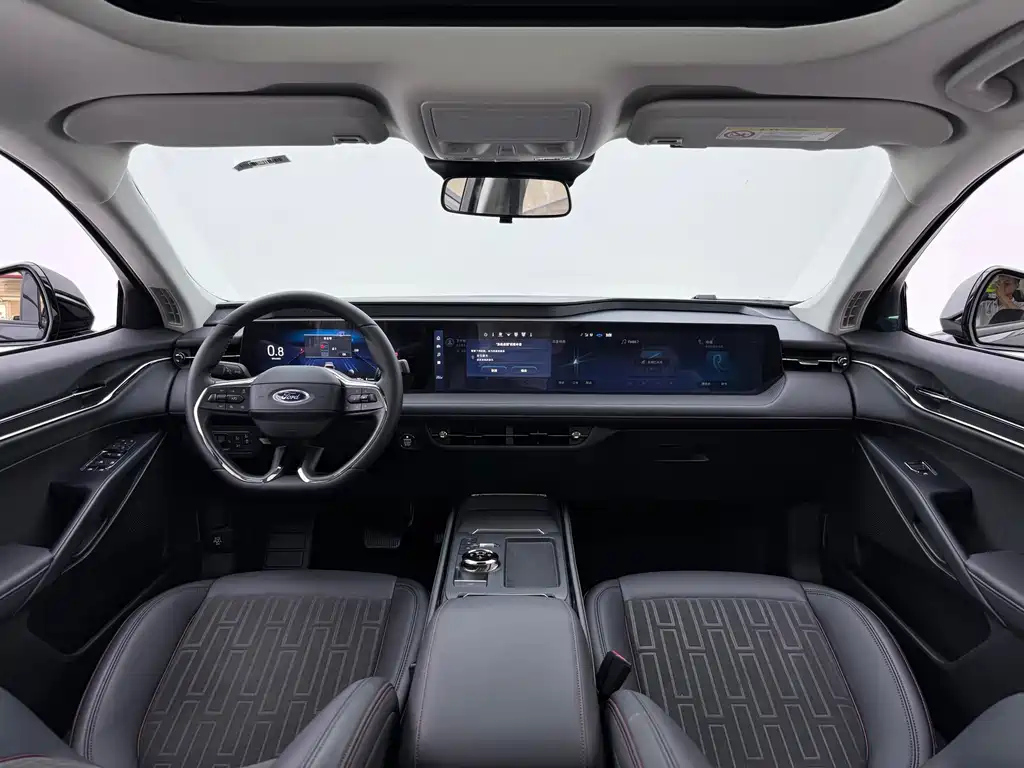 FORD MONDEO 2024