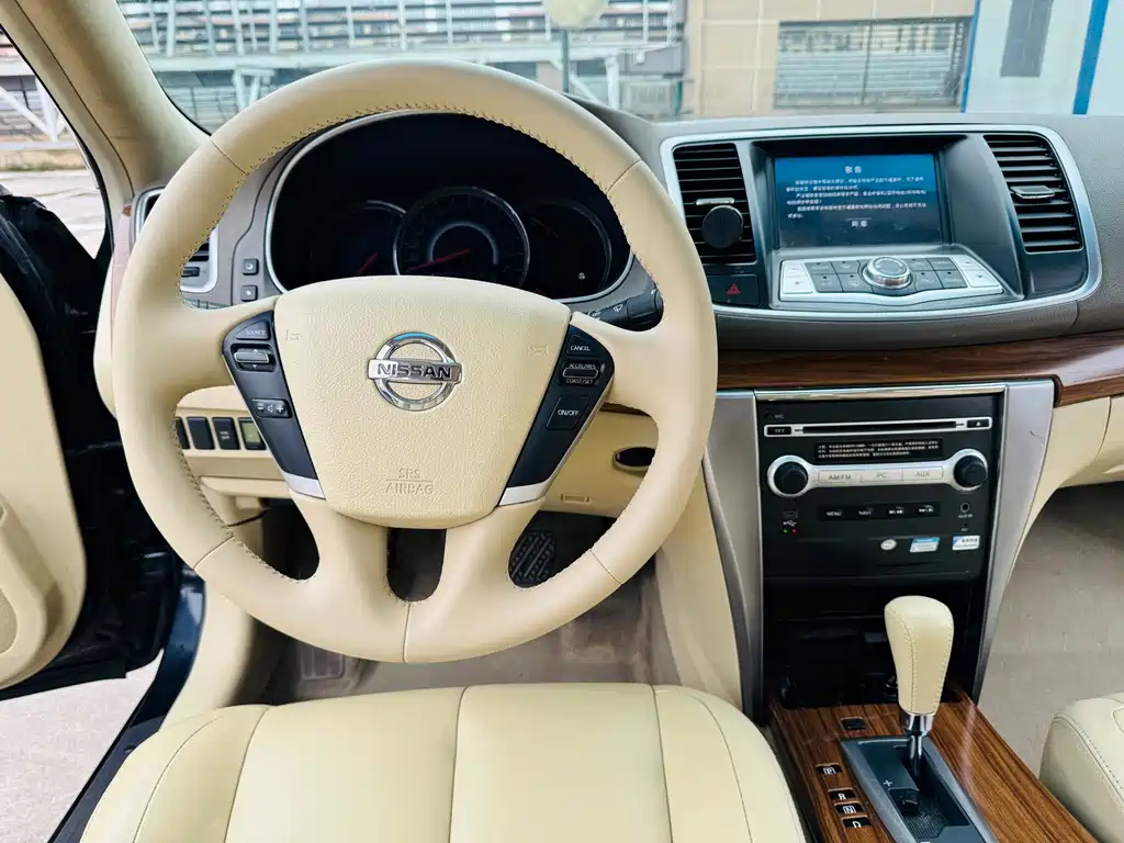 NISSAN TEANA 2012