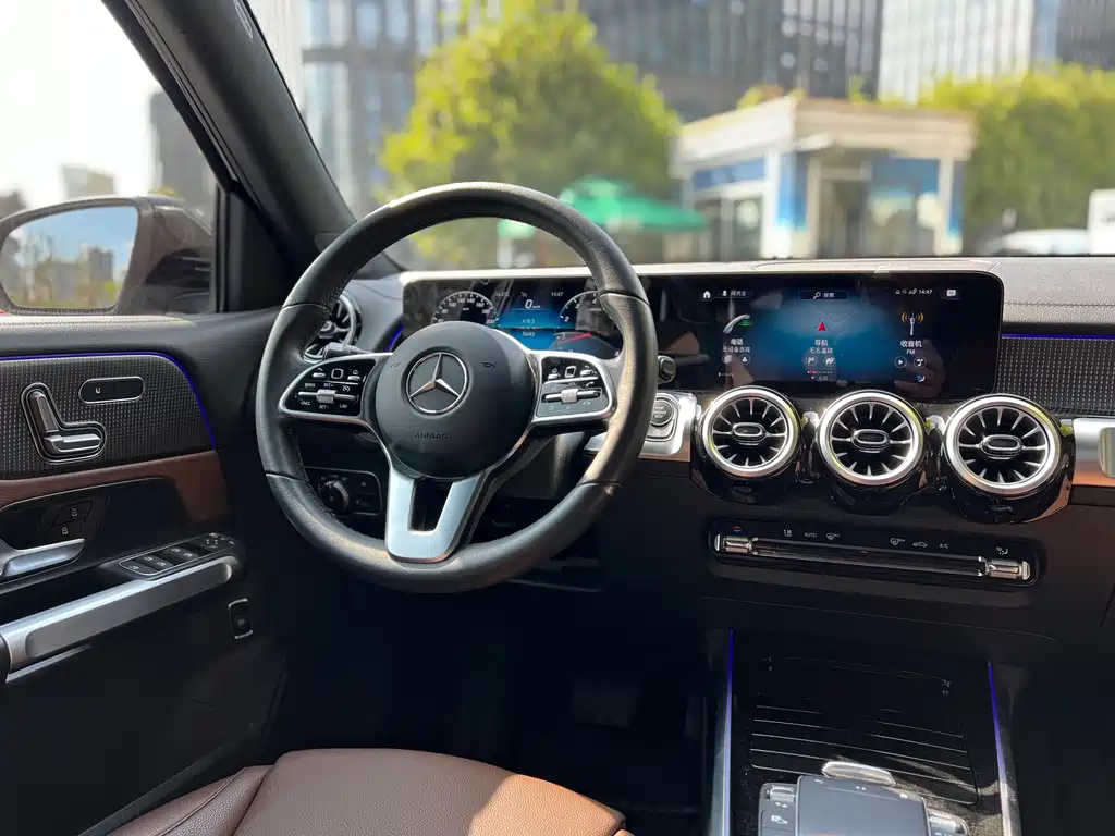 MERCEDES BENZ GLB 2022