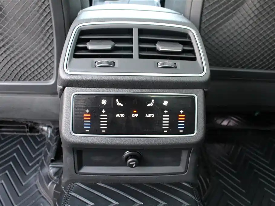 AUDI A6L 2021
