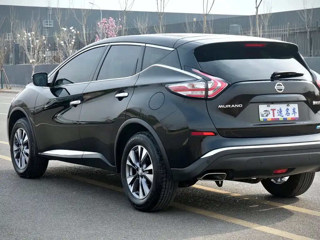 NISSAN MURANO 2023