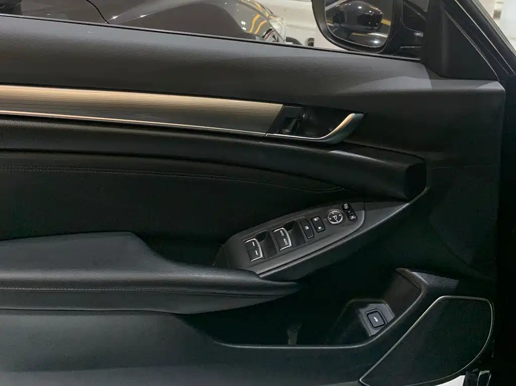 HONDA ACCORD 2019
