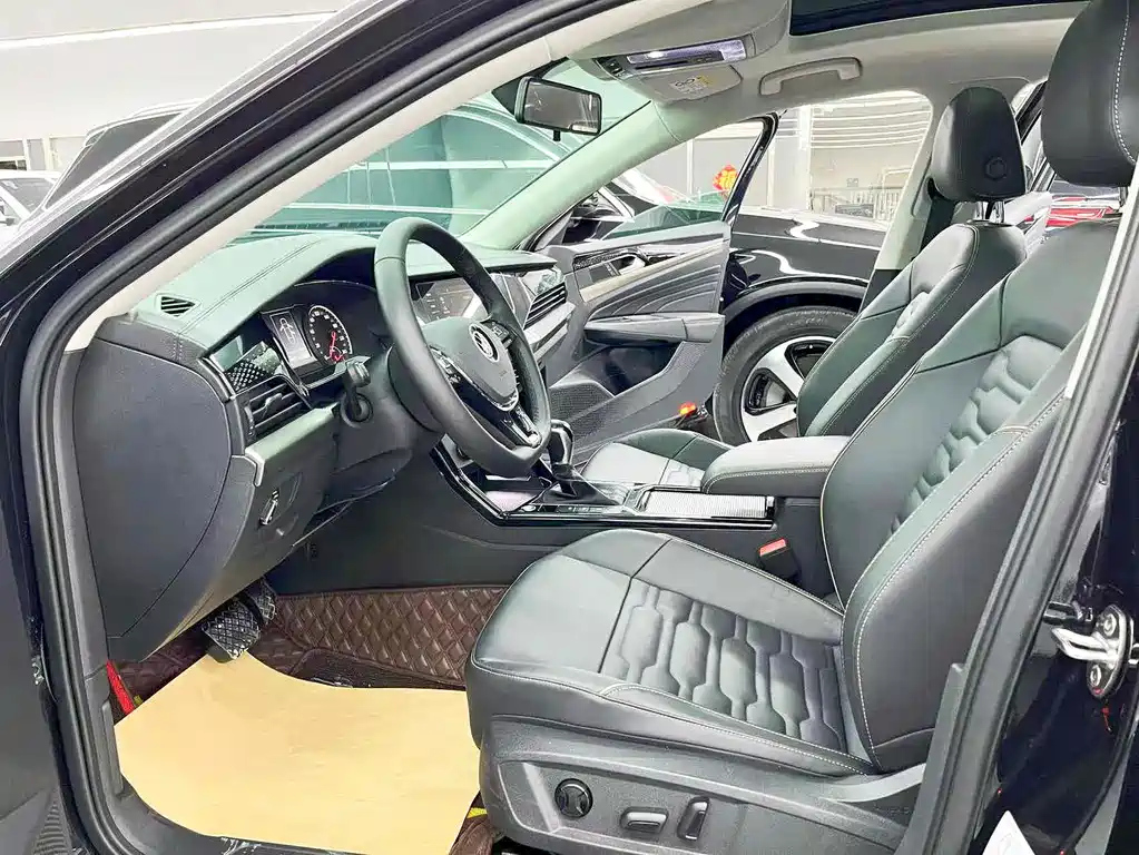 VOLKSWAGEN PASSAT 2021
