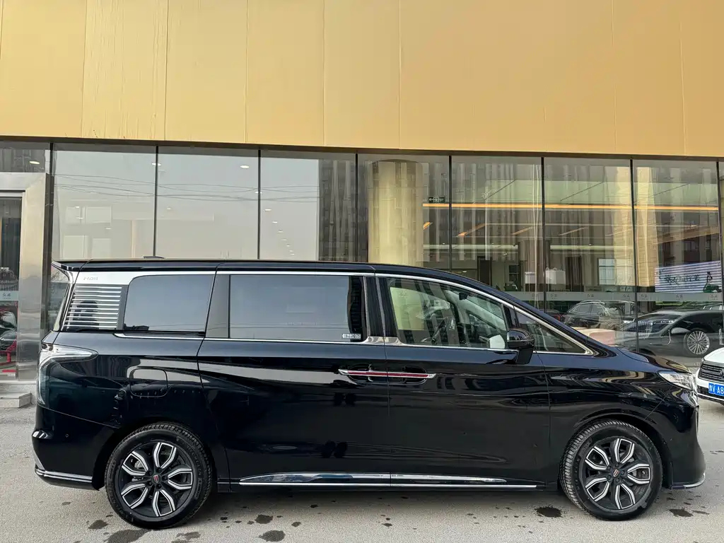 HONGQI HQ9 2022