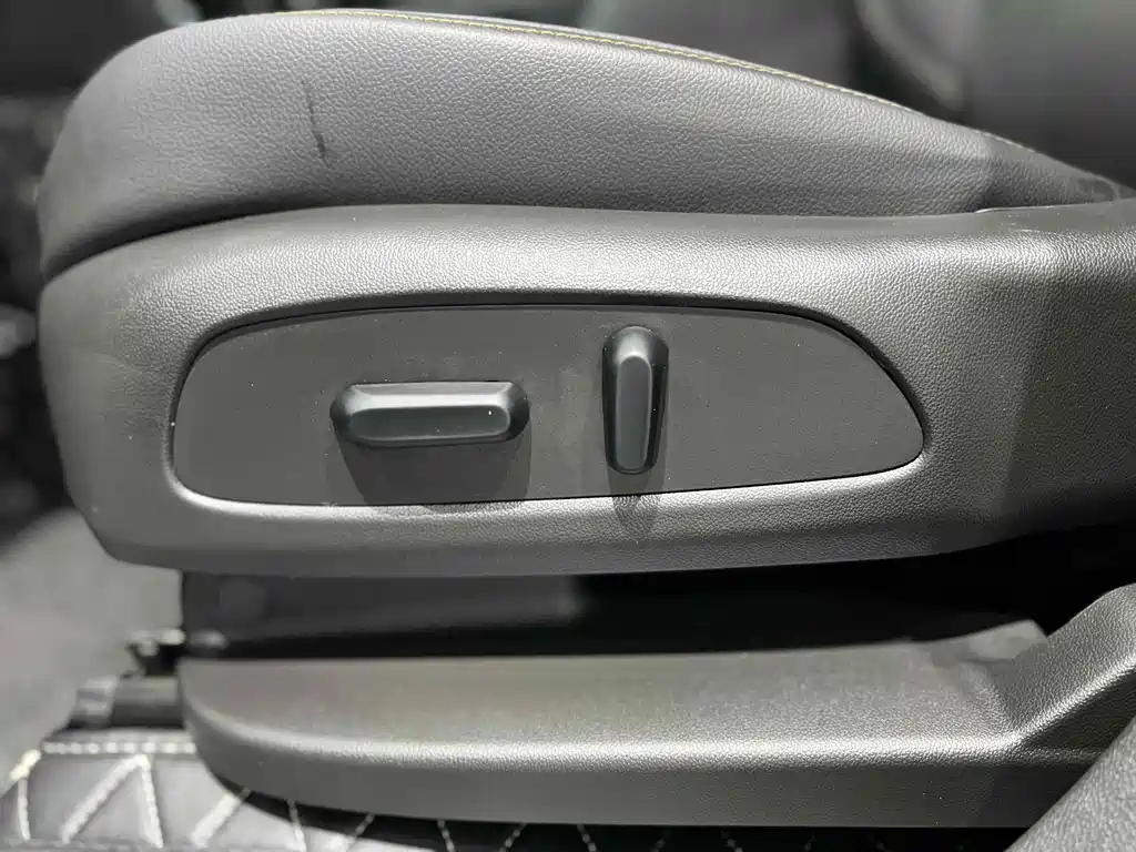 CHEVROLET EXPLORER 2021