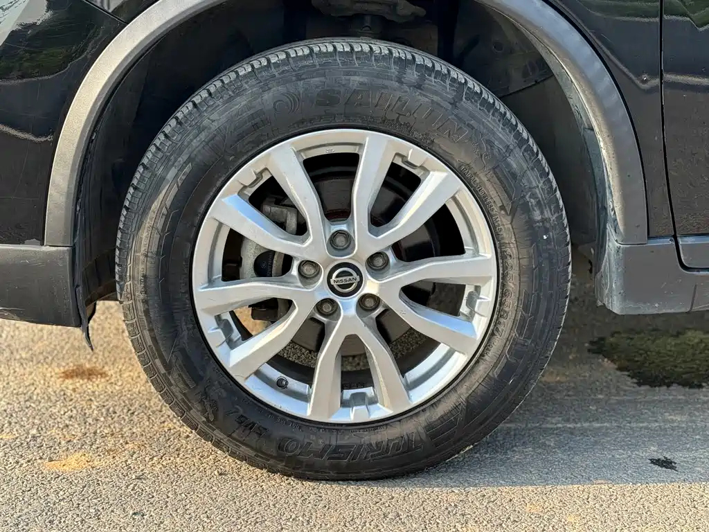 NISSAN X-TRAIL 2019