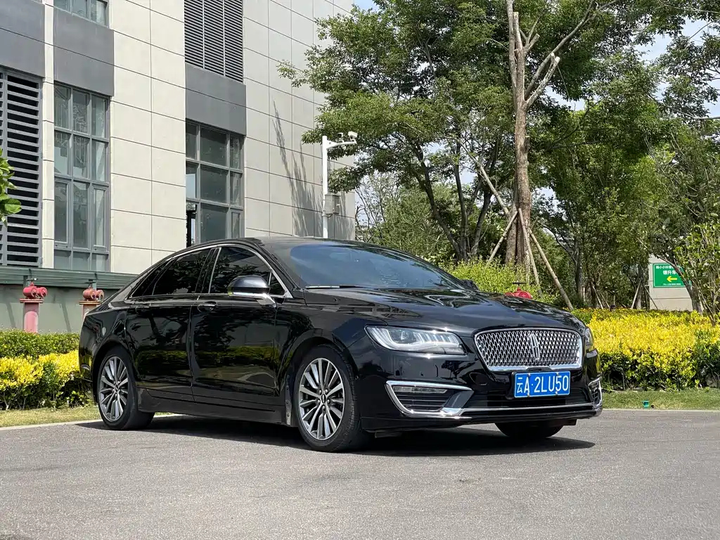 LINCOLN MKZ 2021