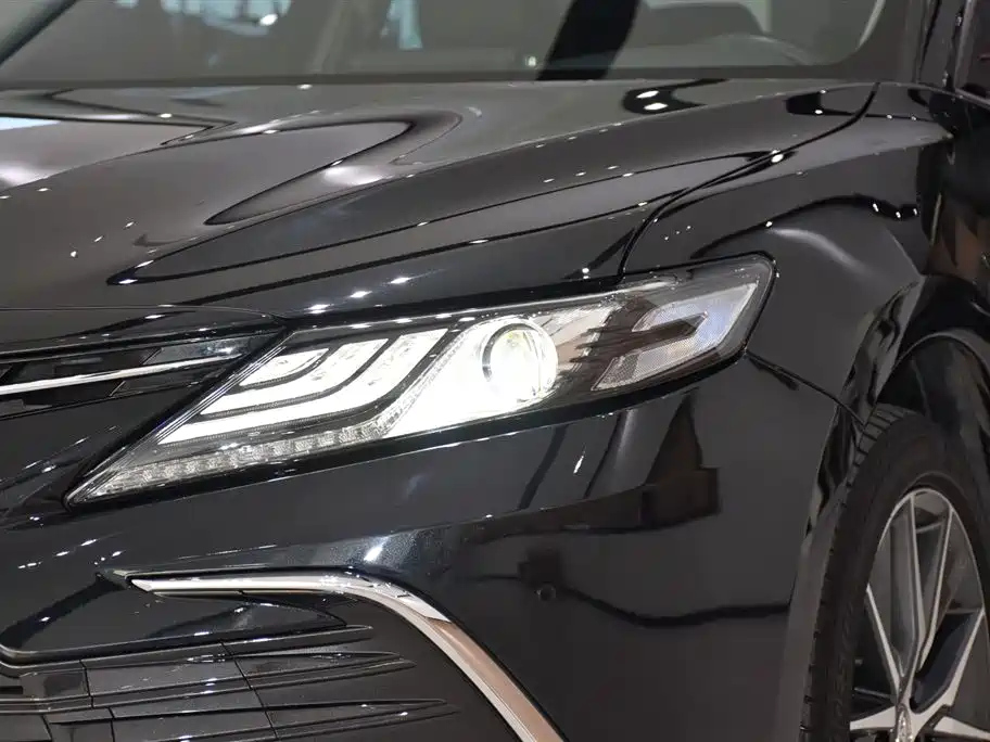 TOYOTA CAMRY 2023