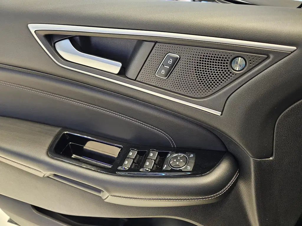 FORD EDGE 2021