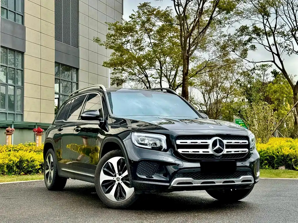 MERCEDES BENZ GLB 2022