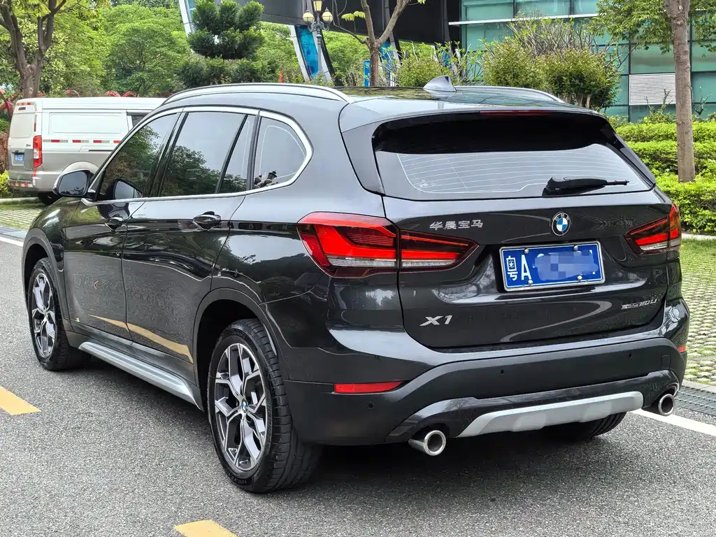 BMW X1 2021