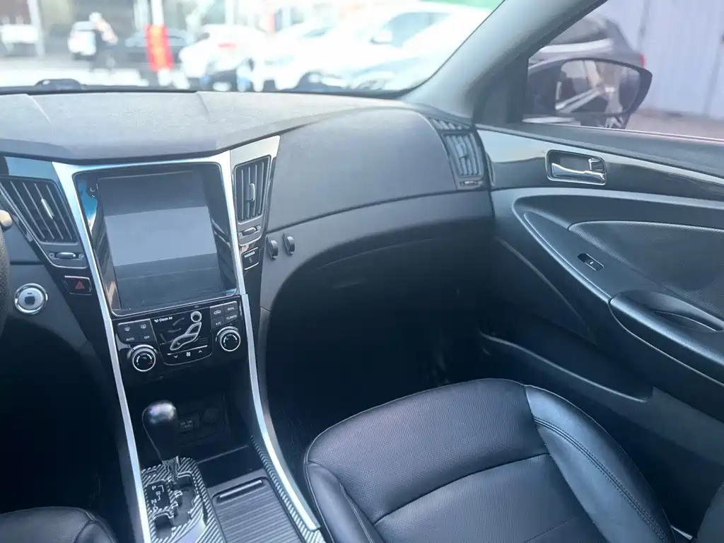 HYUNDAI SONATA 2016