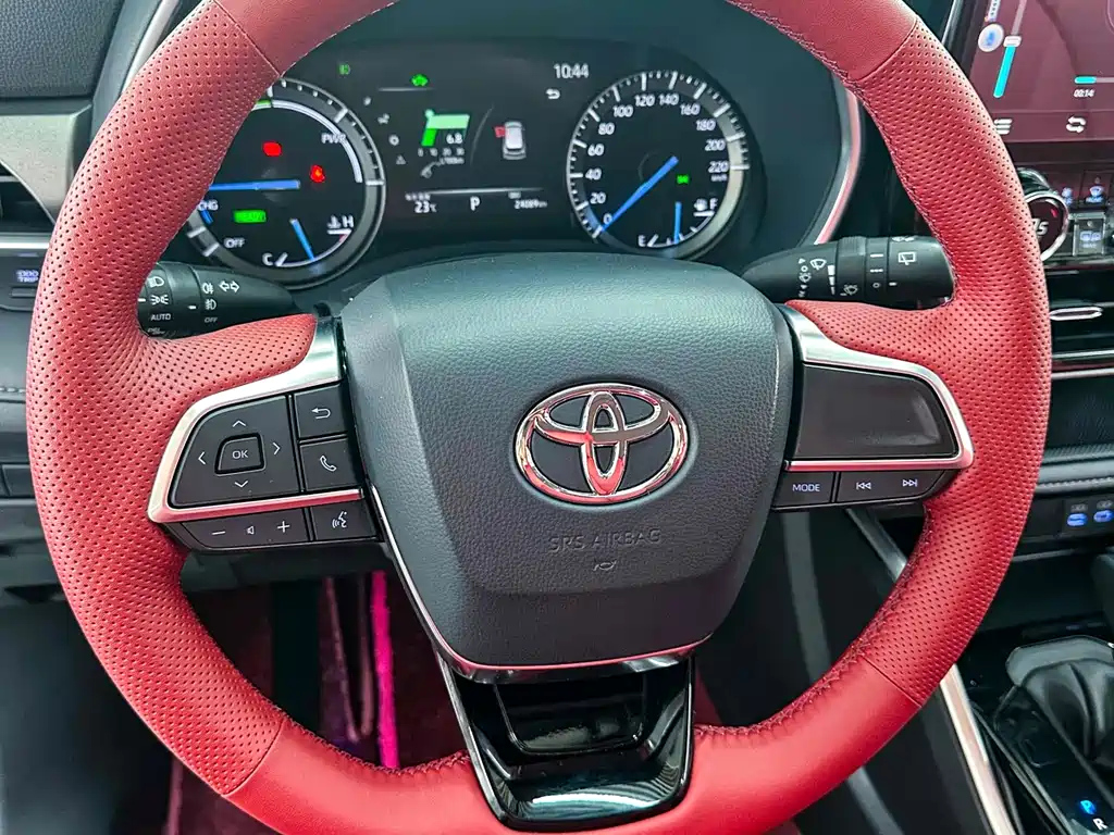 TOYOTA HIGHLANDER 2022