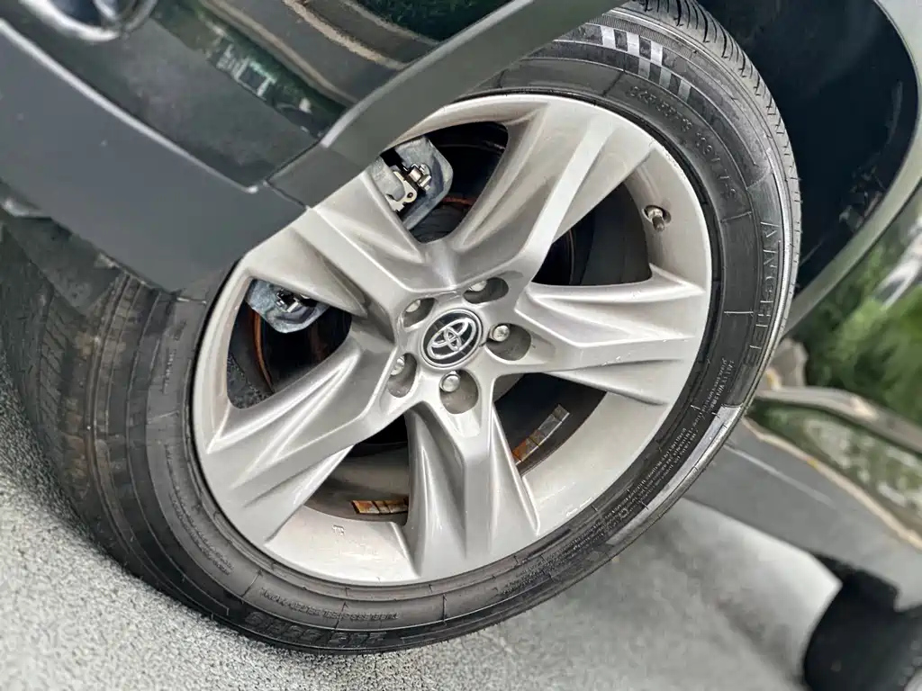 TOYOTA HIGHLANDER 2019