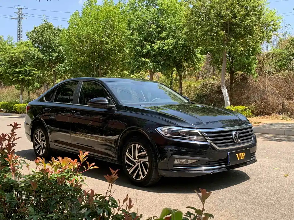 VOLKSWAGEN LAVIDA 2022