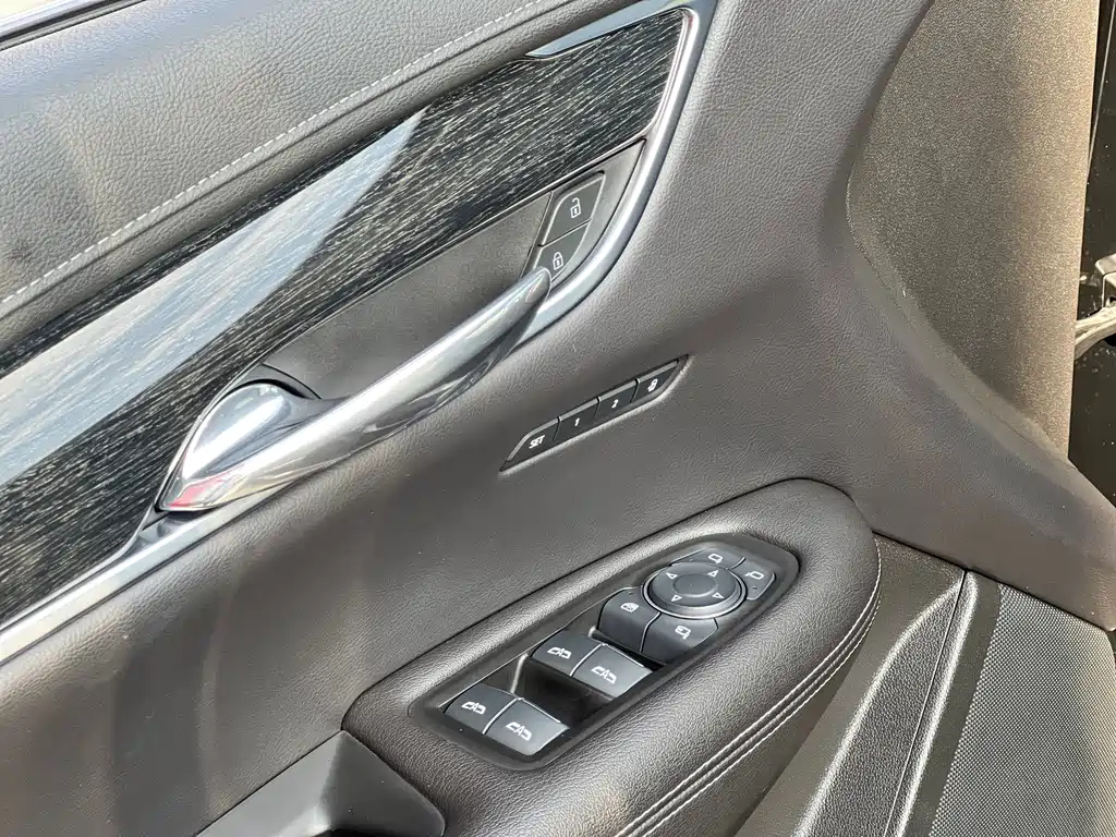 CADILLAC XT5 2021