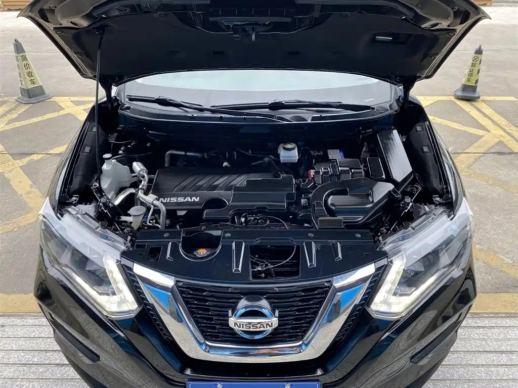 NISSAN X-TRAIL 2019
