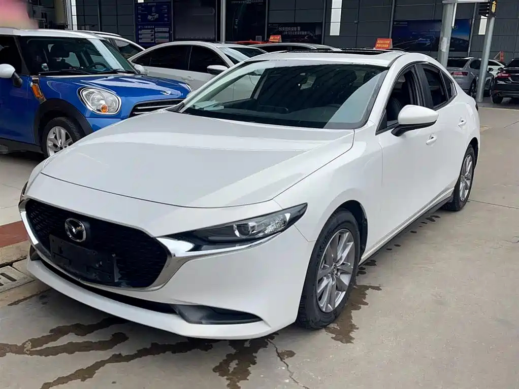 MAZDA 3 AXELA 2020