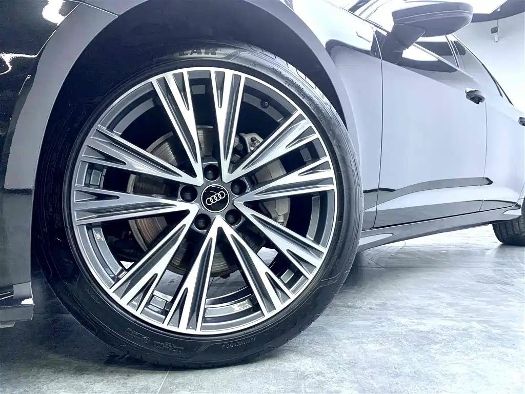 AUDI A6L 2023
