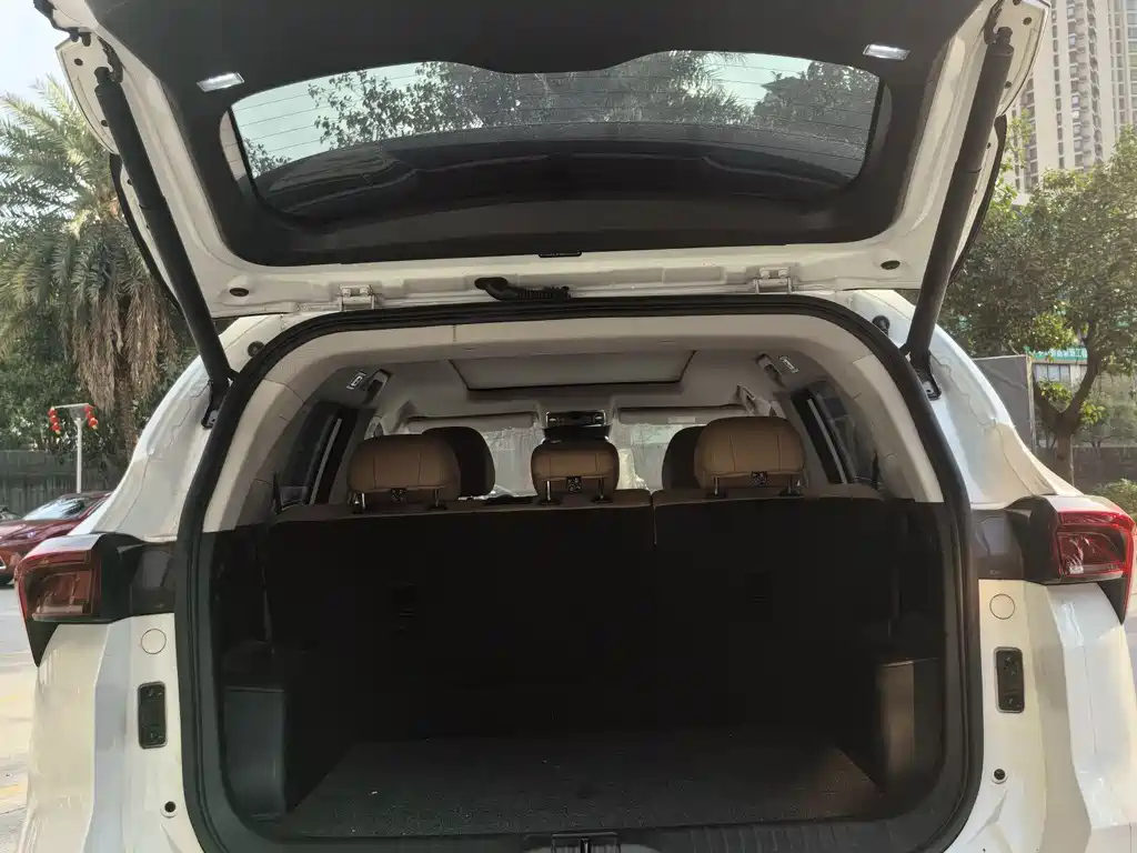 JETOUR X70 PLUS 2021