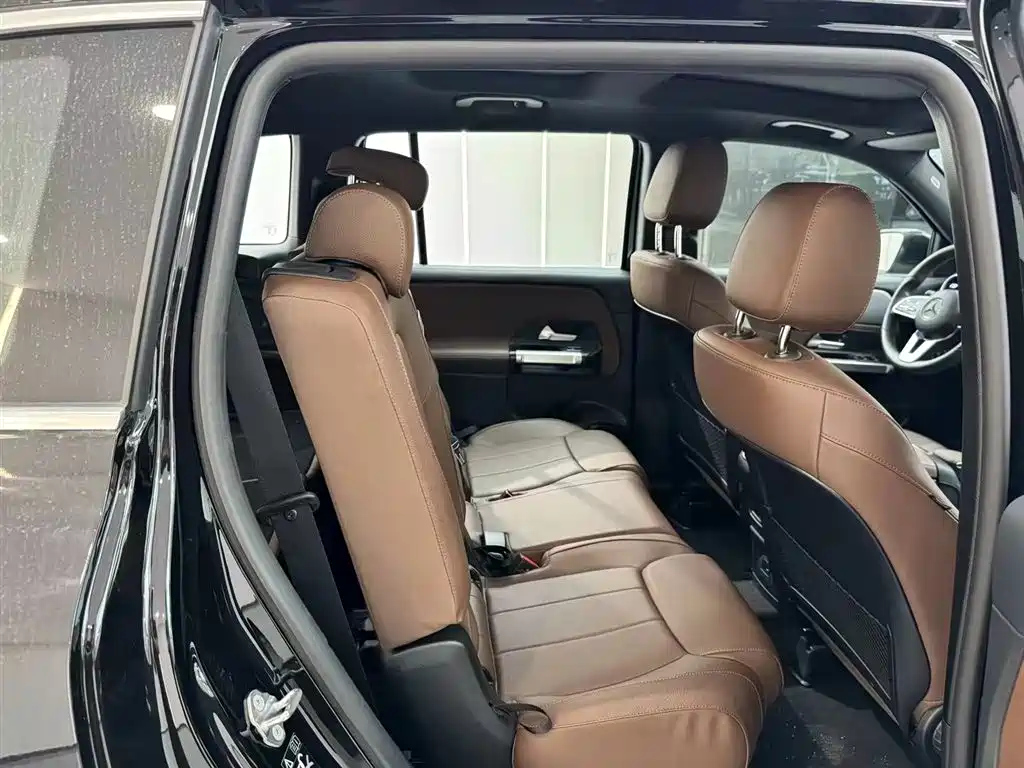 MERCEDES BENZ GLB 2022