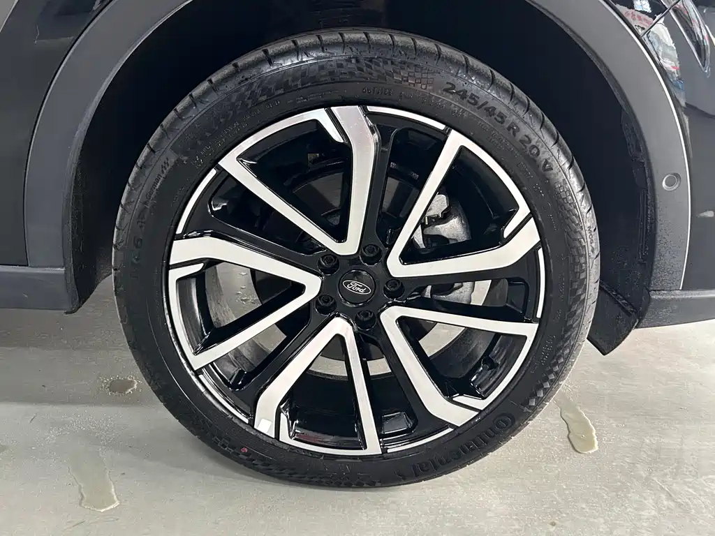 FORD EQUATOR 2023
