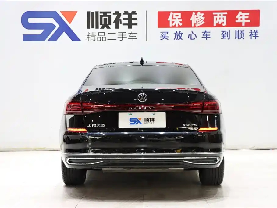 VOLKSWAGEN PASSAT 2022
