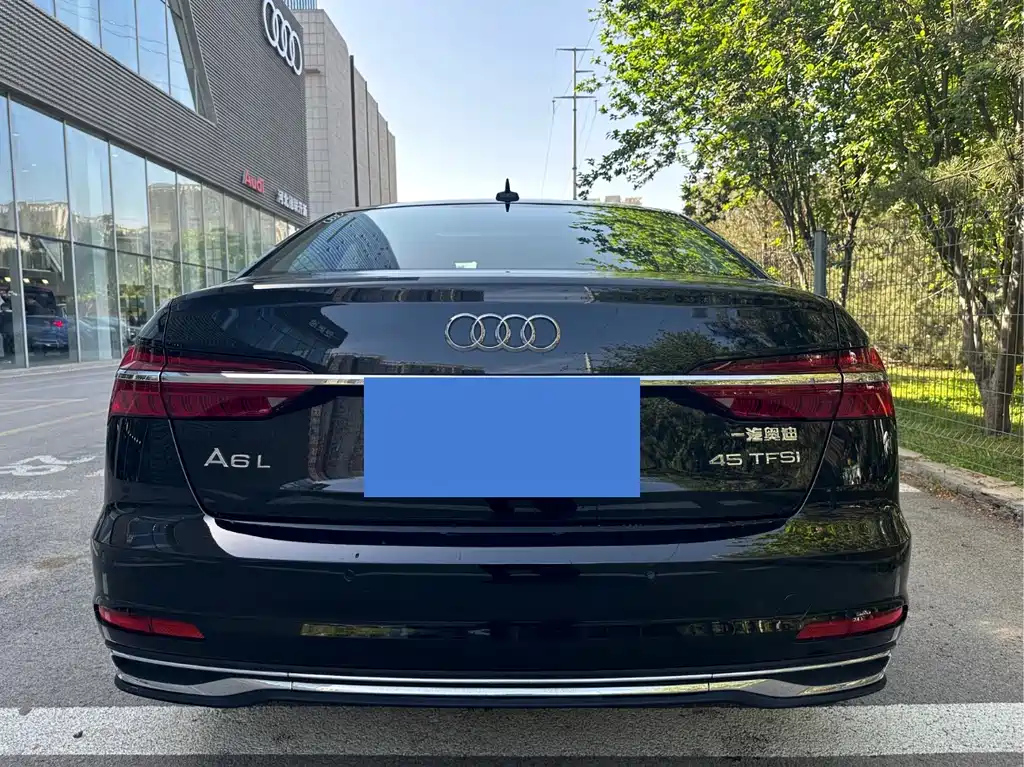 AUDI A6L 2023
