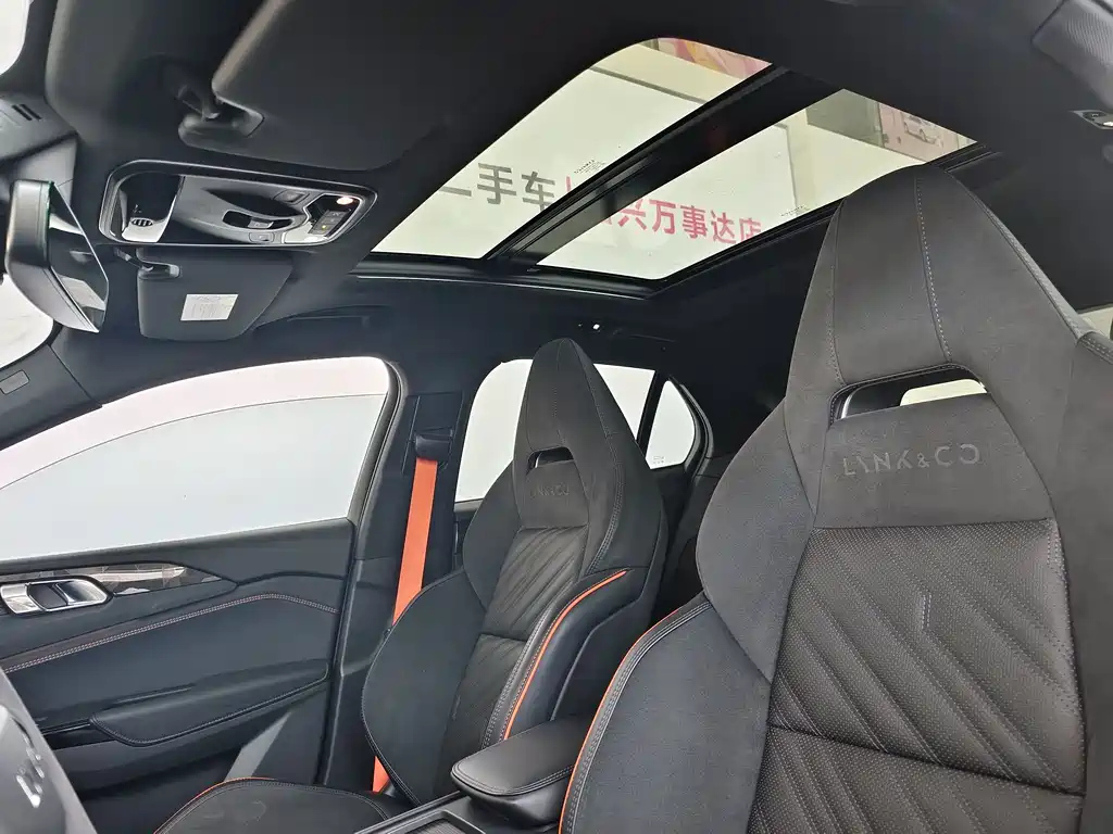 LYNK&CO 02 HATCHBACK 2022
