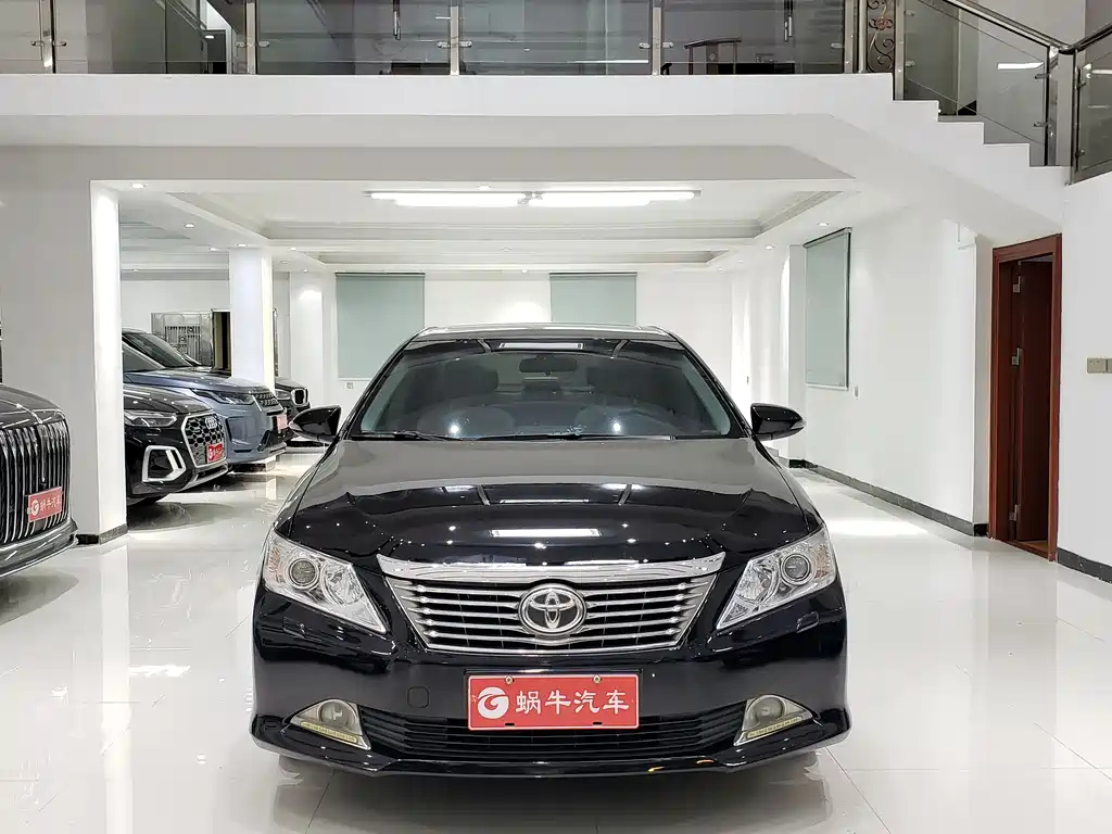 TOYOTA CAMRY 2013