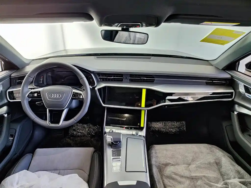 AUDI A6L 2024
