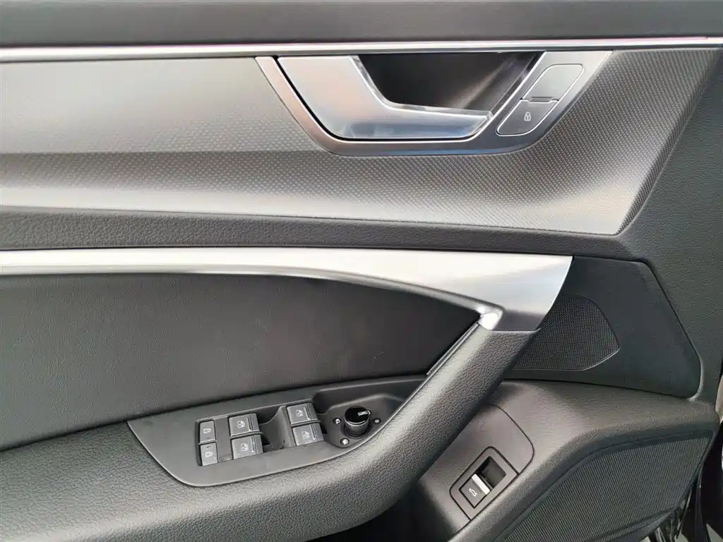 AUDI A6L 2024