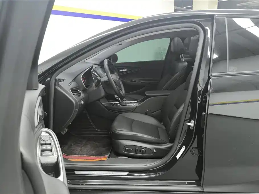 CHEVROLET MALIBU XL 2021