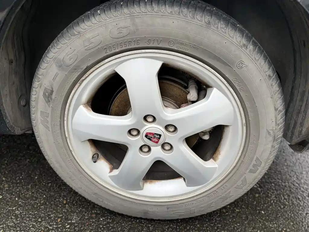 ROEWE 350 2011