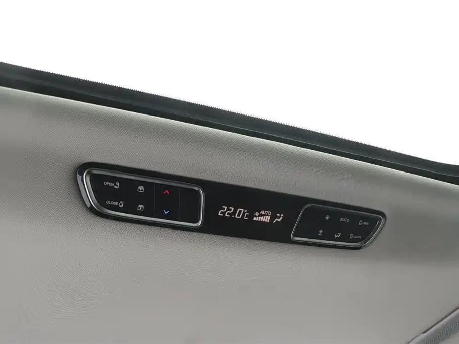 TRUMPCHI M8 2023