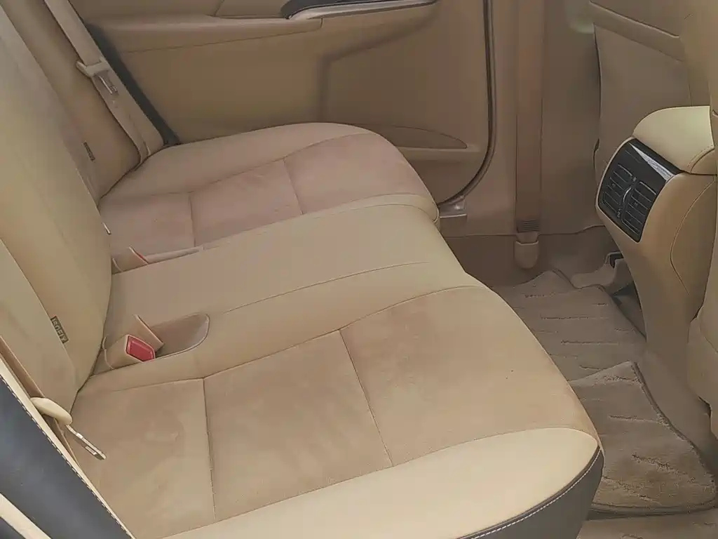 TOYOTA CAMRY 2017