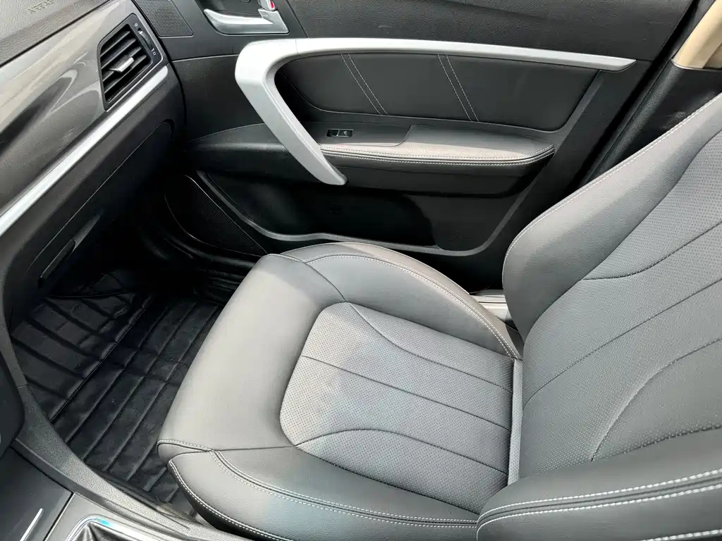 GEELY AUTO EMGRAND 2018
