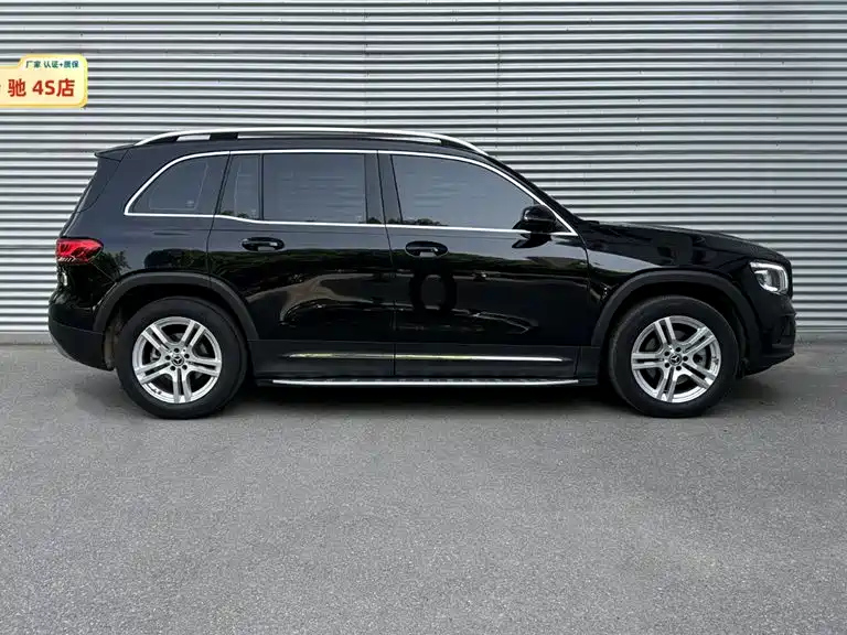 MERCEDES BENZ GLB 2022