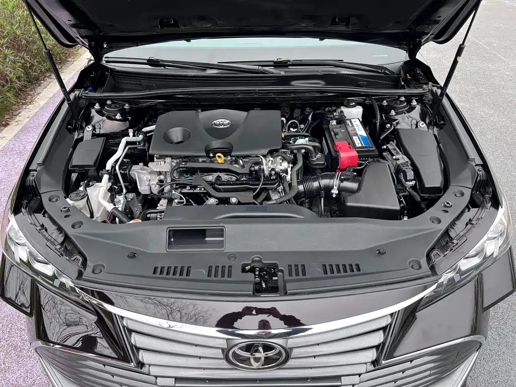 TOYOTA AVALON 2020