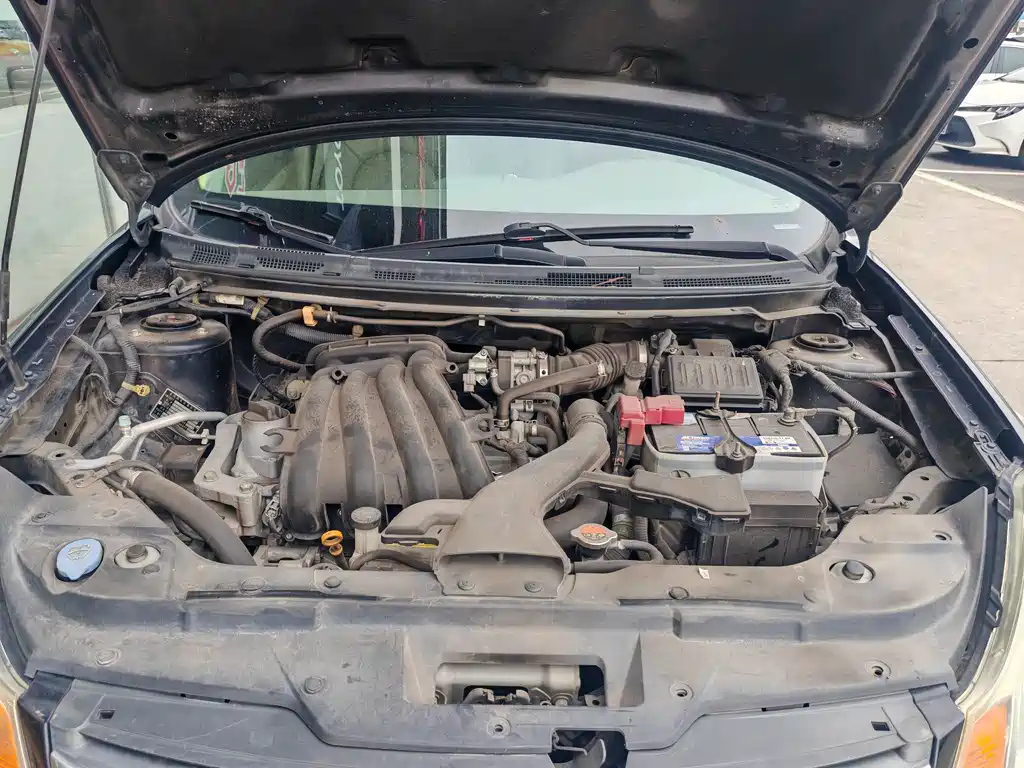 NISSAN SYLPHY 2015