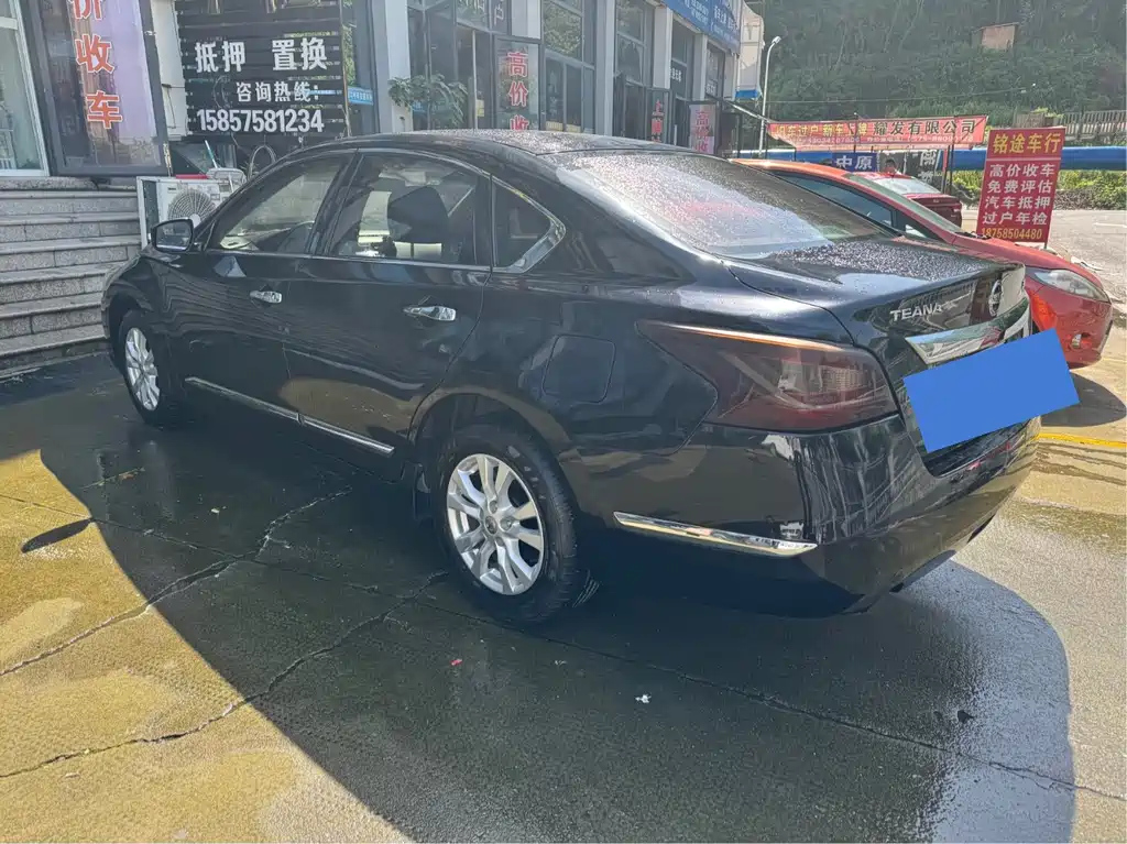 NISSAN TEANA 2016