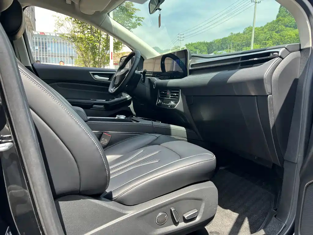 FORD EDGE 2022