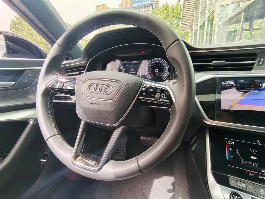 AUDI A6L 2021